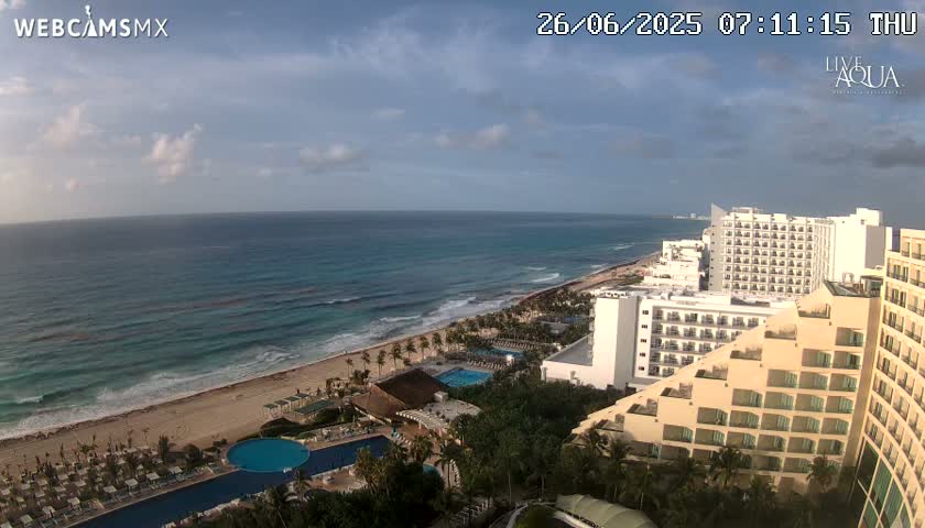 (Cancun) Cancún Playa Marlin Beach & Hotel Pools Live Cam - Benito Juarez, Quintana Roo, Mexico