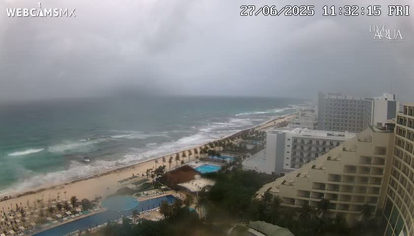 (Cancun) Cancún Playa Marlin Beach & Hotel Pools Live Cam - Benito Juarez, Quintana Roo, Mexico