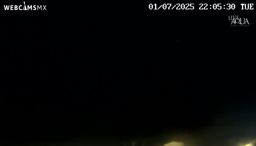(Cancun) Cancún Playa Marlin Beach & Hotel Pools Live Cam - Benito Juarez, Quintana Roo, Mexico