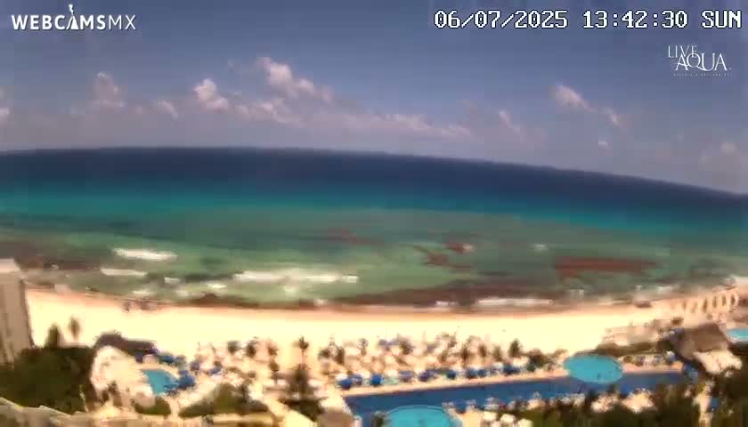 (Cancun) Cancún Playa Marlin Beach & Hotel Pools Live Cam - Benito Juarez, Quintana Roo, Mexico