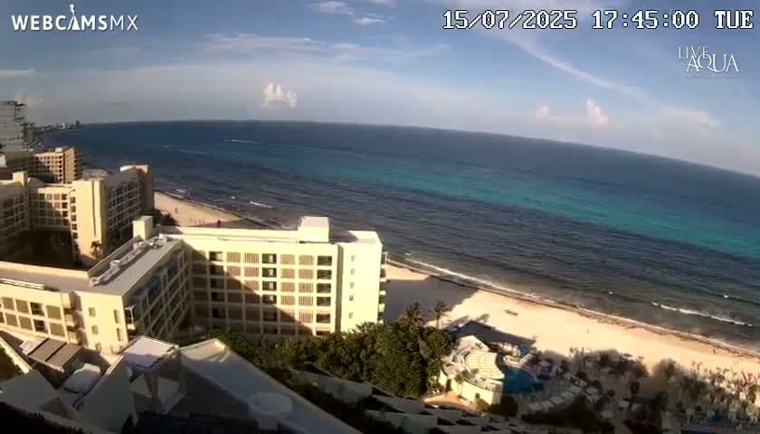 (Cancun) Cancún Playa Marlin Beach & Hotel Pools Live Cam - Benito Juarez, Quintana Roo, Mexico