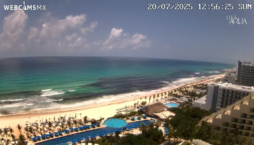 (Cancun) Cancún Playa Marlin Beach & Hotel Pools Live Cam - Benito Juarez, Quintana Roo, Mexico