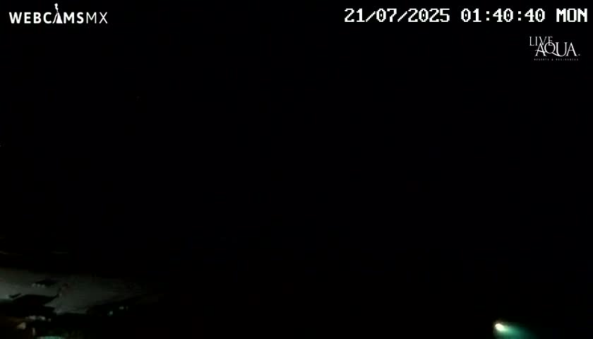 (Cancun) Cancún Playa Marlin Beach & Hotel Pools Live Cam - Benito Juarez, Quintana Roo, Mexico