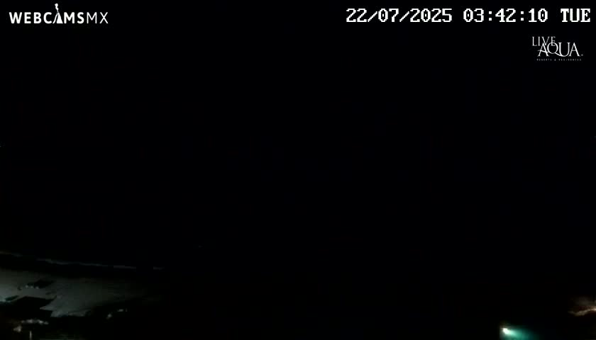(Cancun) Cancún Playa Marlin Beach & Hotel Pools Live Cam - Benito Juarez, Quintana Roo, Mexico