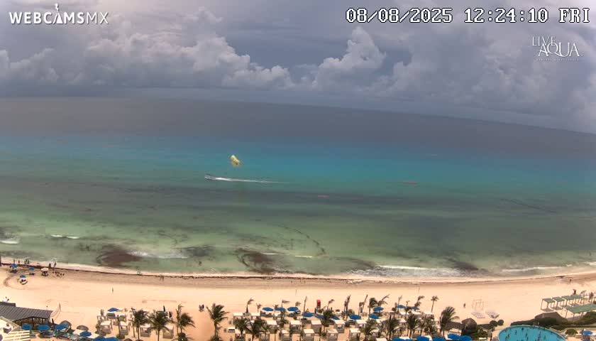 (Cancun) Cancún Playa Marlin Beach & Hotel Pools Live Cam - Benito Juarez, Quintana Roo, Mexico