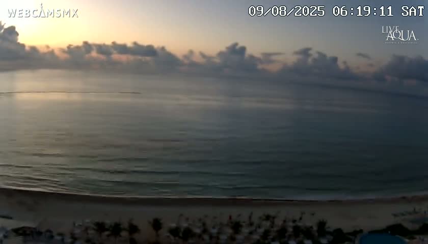 (Cancun) Cancún Playa Marlin Beach & Hotel Pools Live Cam - Benito Juarez, Quintana Roo, Mexico