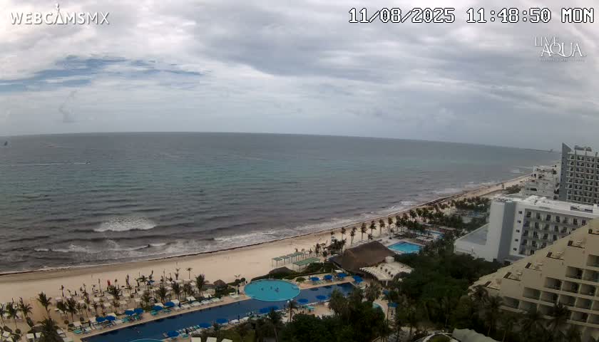 (Cancun) Cancún Playa Marlin Beach & Hotel Pools Live Cam - Benito Juarez, Quintana Roo, Mexico