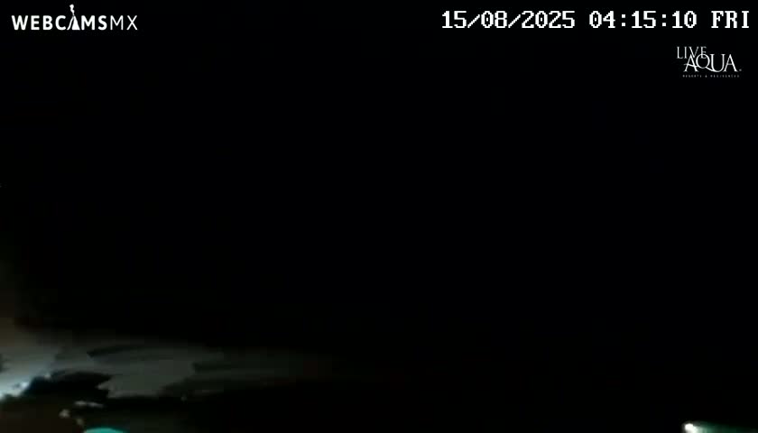 (Cancun) Cancún Playa Marlin Beach & Hotel Pools Live Cam - Benito Juarez, Quintana Roo, Mexico