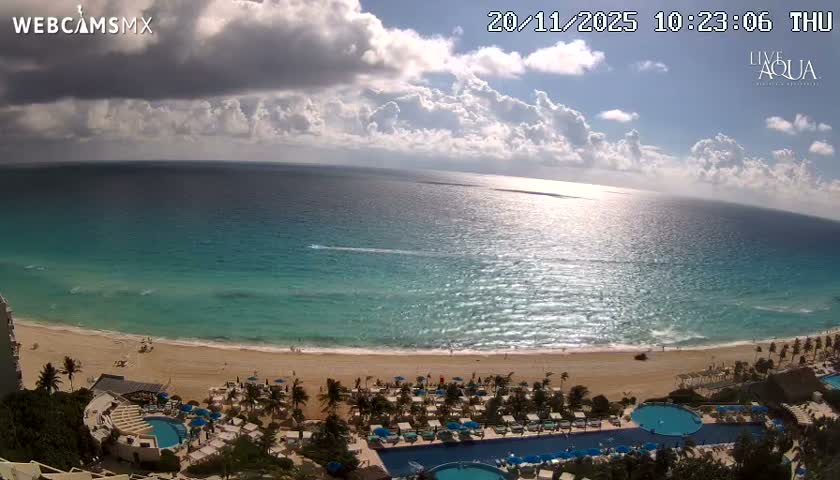 (Cancun) Cancún Playa Marlin Beach & Hotel Pools Live Cam - Benito Juarez, Quintana Roo, Mexico
