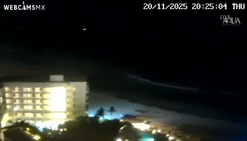 (Cancun) Cancún Playa Marlin Beach & Hotel Pools Live Cam - Benito Juarez, Quintana Roo, Mexico