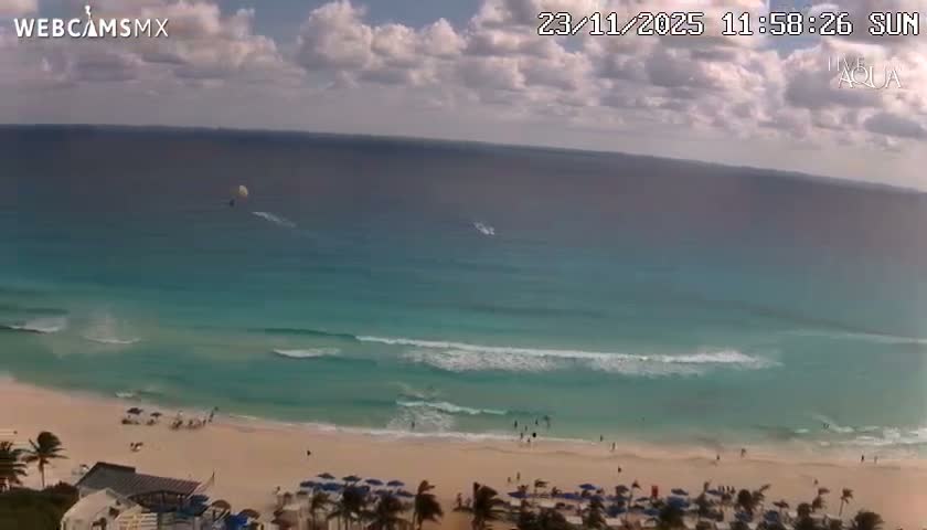 (Cancun) Cancún Playa Marlin Beach & Hotel Pools Live Cam - Benito Juarez, Quintana Roo, Mexico