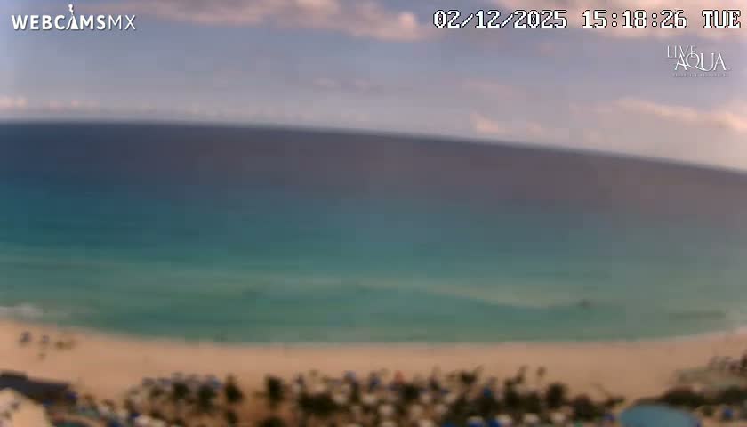 (Cancun) Cancún Playa Marlin Beach & Hotel Pools Live Cam - Benito Juarez, Quintana Roo, Mexico