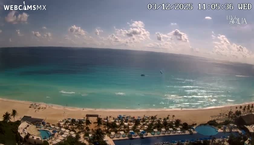 (Cancun) Cancún Playa Marlin Beach & Hotel Pools Live Cam - Benito Juarez, Quintana Roo, Mexico