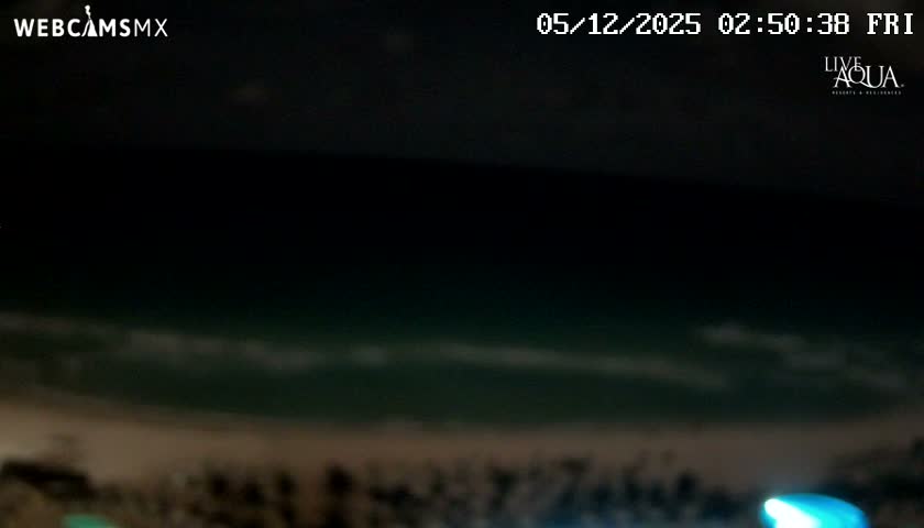 (Cancun) Cancún Playa Marlin Beach & Hotel Pools Live Cam - Benito Juarez, Quintana Roo, Mexico