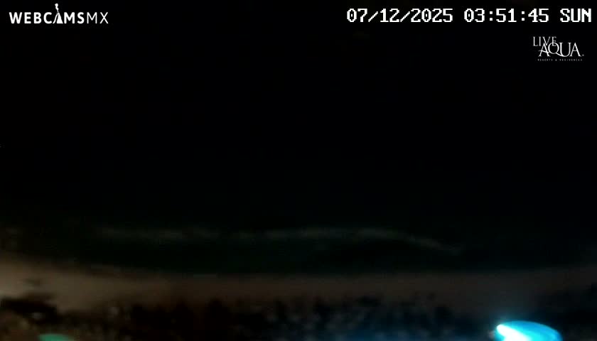 (Cancun) Cancún Playa Marlin Beach & Hotel Pools Live Cam - Benito Juarez, Quintana Roo, Mexico