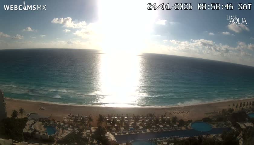(Cancun) Cancún Playa Marlin Beach & Hotel Pools Live Cam - Benito Juarez, Quintana Roo, Mexico
