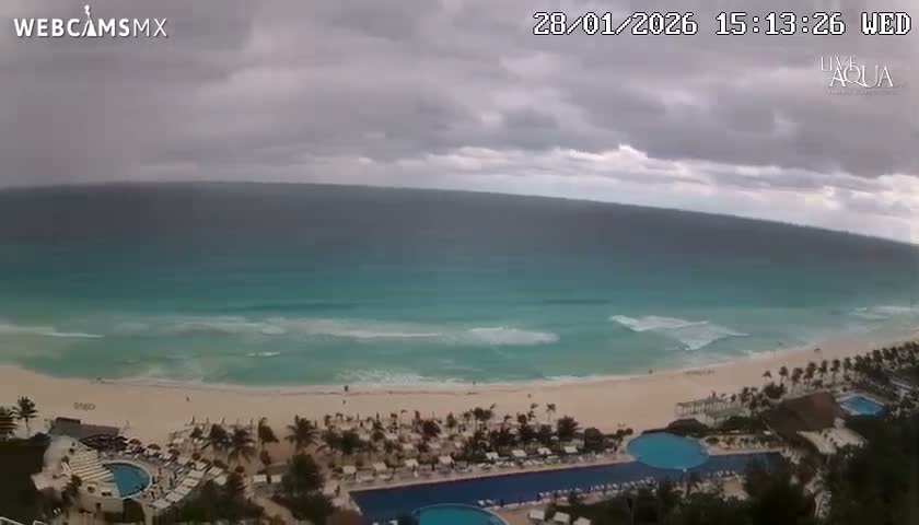 (Cancun) Cancún Playa Marlin Beach & Hotel Pools Live Cam - Benito Juarez, Quintana Roo, Mexico