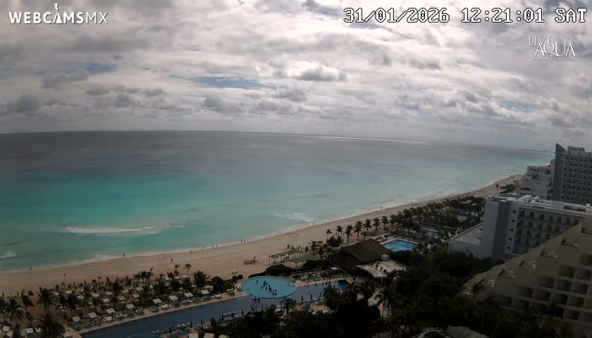 (Cancun) Cancún Playa Marlin Beach & Hotel Pools Live Cam - Benito Juarez, Quintana Roo, Mexico