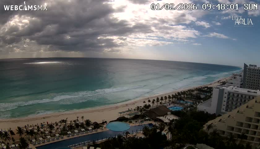(Cancun) Cancún Playa Marlin Beach & Hotel Pools Live Cam - Benito Juarez, Quintana Roo, Mexico