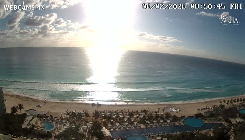 (Cancun) Cancún Playa Marlin Beach & Hotel Pools Live Cam - Benito Juarez, Quintana Roo, Mexico