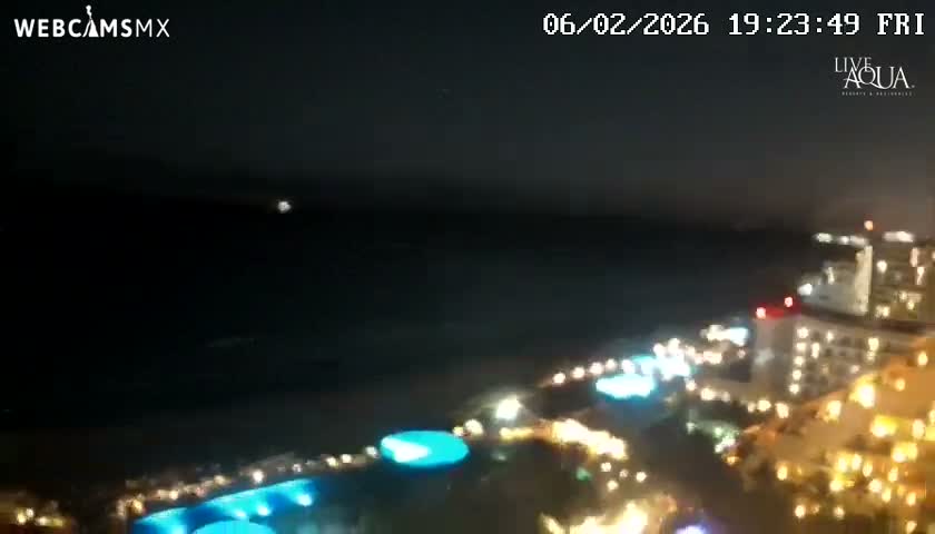 (Cancun) Cancún Playa Marlin Beach & Hotel Pools Live Cam - Benito Juarez, Quintana Roo, Mexico