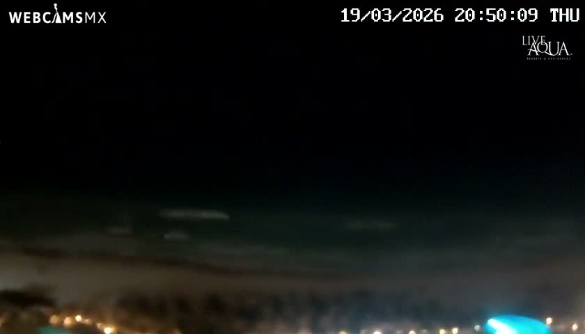 (Cancun) Cancún Playa Marlin Beach & Hotel Pools Live Cam - Benito Juarez, Quintana Roo, Mexico
