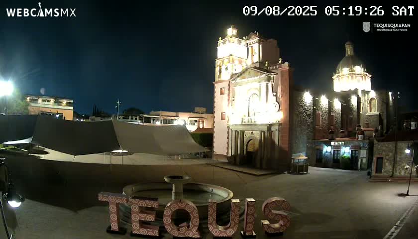 Tequisquiapan, Plaza Miguel Hidalgo & Parish St. Mary of the Assumption Live Cam - Tequisquiapan, Queretaro, Mexico