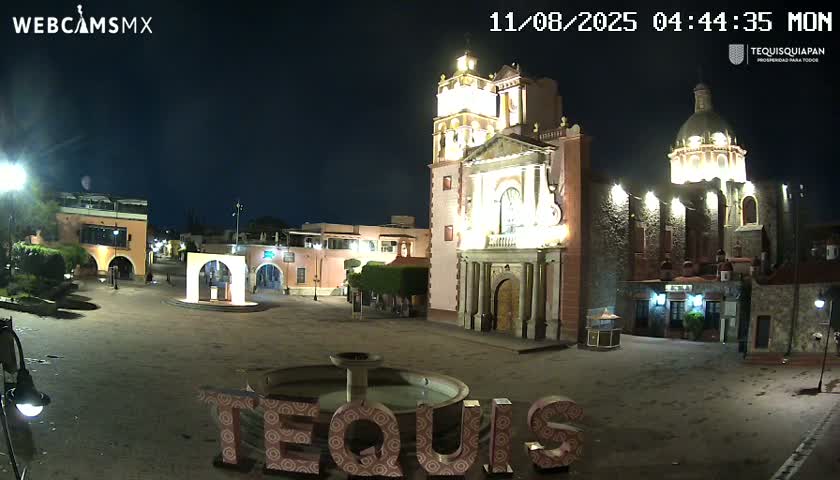 Tequisquiapan, Plaza Miguel Hidalgo & Parish St. Mary of the Assumption Live Cam - Tequisquiapan, Queretaro, Mexico