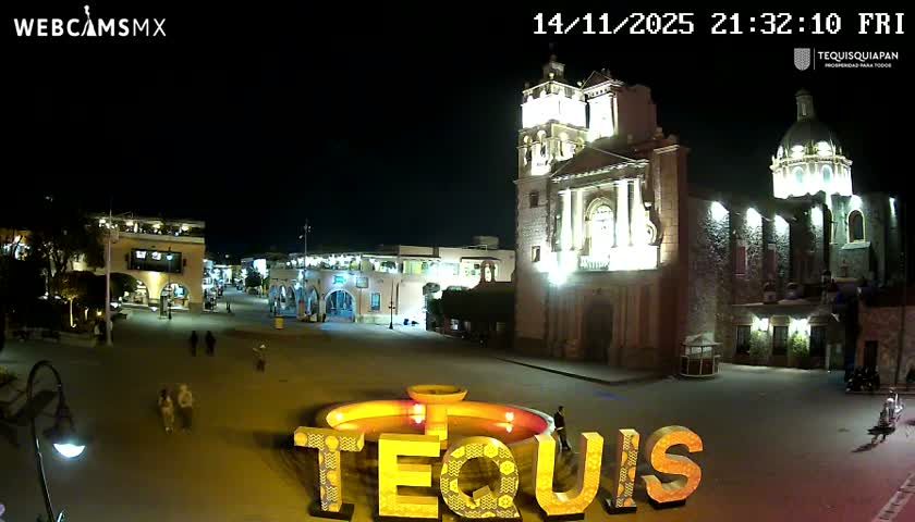 Tequisquiapan, Plaza Miguel Hidalgo & Parish St. Mary of the Assumption Live Cam - Tequisquiapan, Queretaro, Mexico