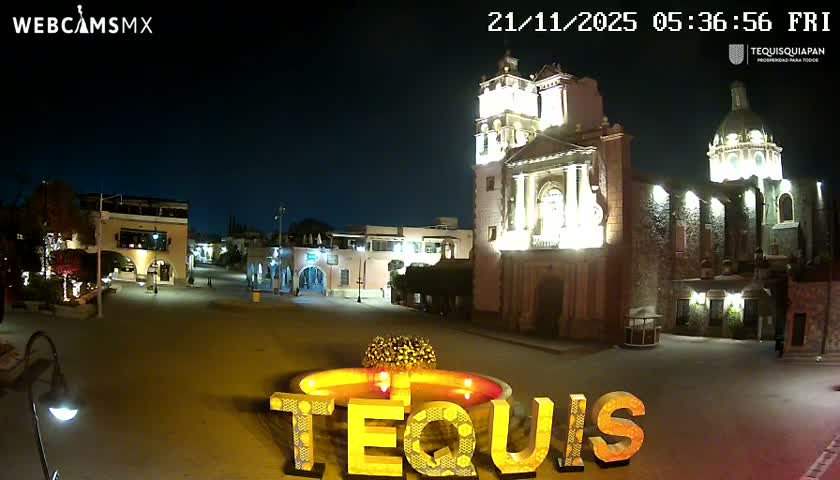 Tequisquiapan, Plaza Miguel Hidalgo & Parish St. Mary of the Assumption Live Cam - Tequisquiapan, Queretaro, Mexico