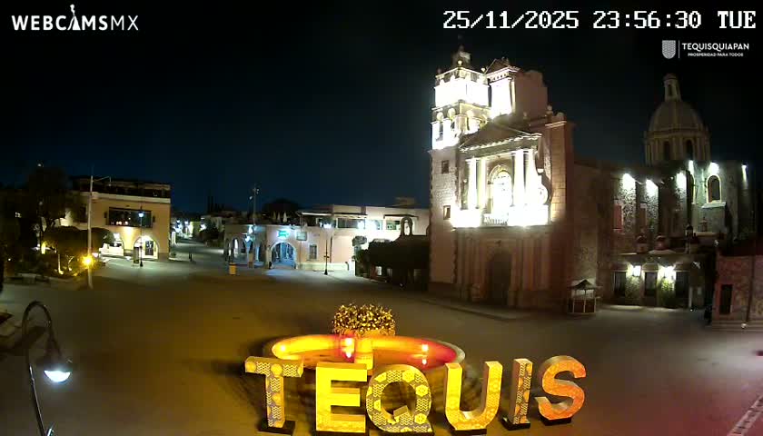 Tequisquiapan, Plaza Miguel Hidalgo & Parish St. Mary of the Assumption Live Cam - Tequisquiapan, Queretaro, Mexico