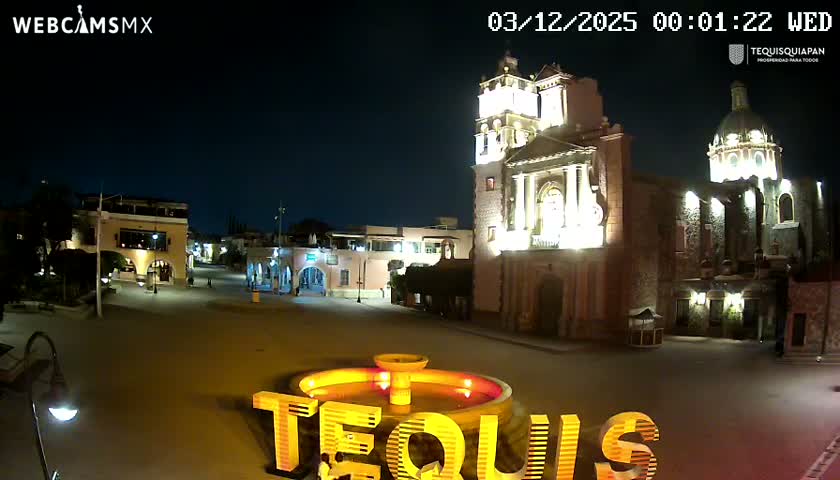 Tequisquiapan, Plaza Miguel Hidalgo & Parish St. Mary of the Assumption Live Cam - Tequisquiapan, Queretaro, Mexico