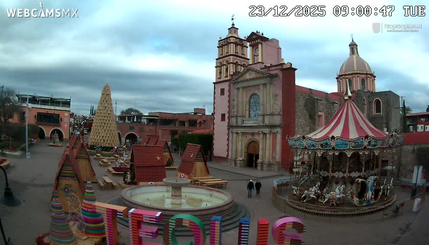 Tequisquiapan, Plaza Miguel Hidalgo & Parish St. Mary of the Assumption Live Cam - Tequisquiapan, Queretaro, Mexico