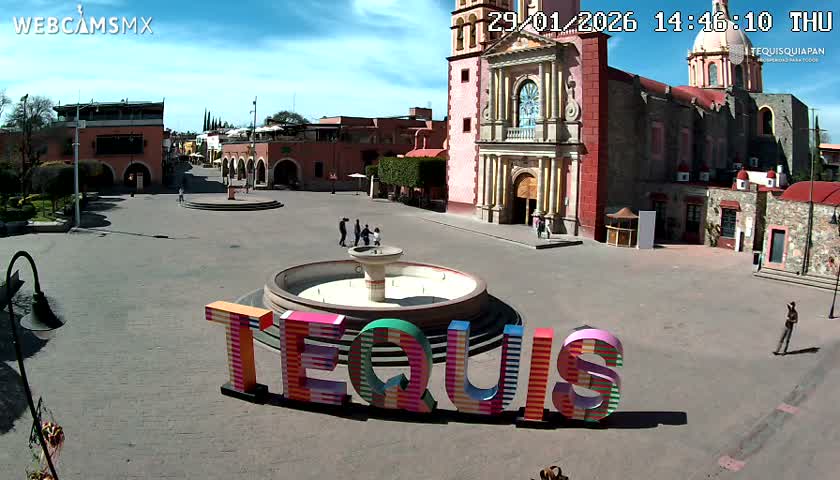 Tequisquiapan, Plaza Miguel Hidalgo & Parish St. Mary of the Assumption Live Cam - Tequisquiapan, Queretaro, Mexico