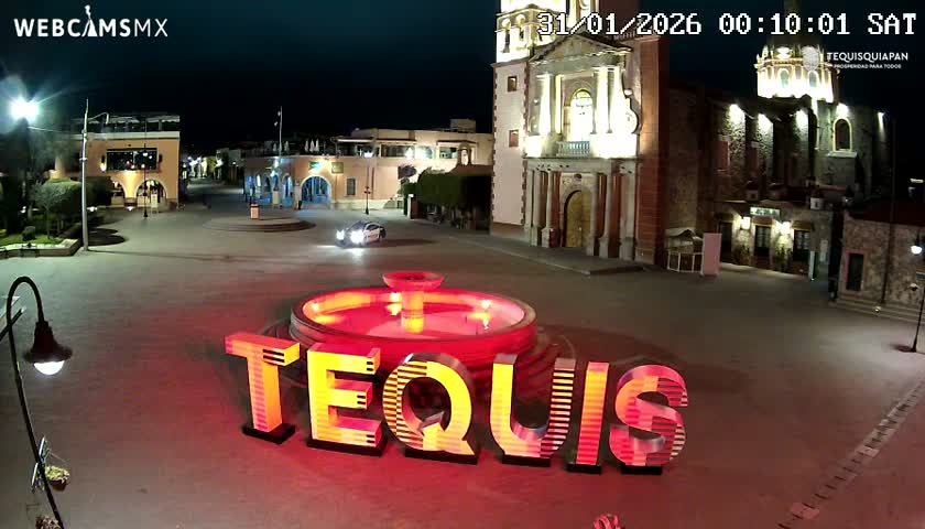 Tequisquiapan, Plaza Miguel Hidalgo & Parish St. Mary of the Assumption Live Cam - Tequisquiapan, Queretaro, Mexico