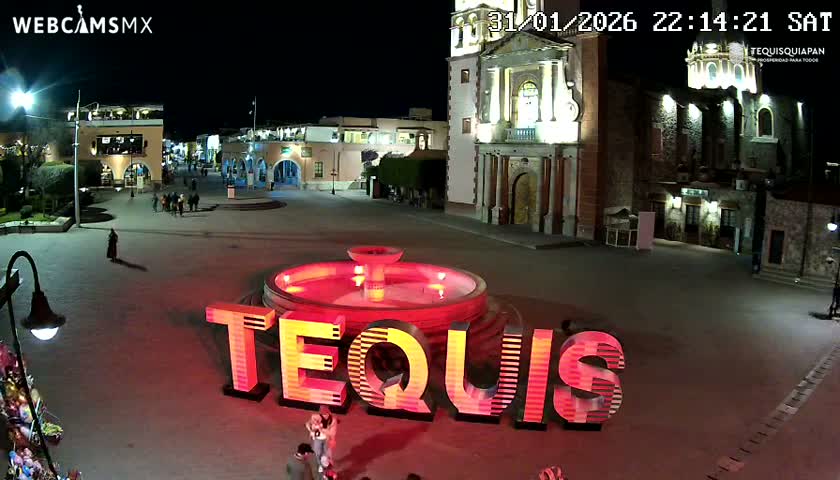 Tequisquiapan, Plaza Miguel Hidalgo & Parish St. Mary of the Assumption Live Cam - Tequisquiapan, Queretaro, Mexico