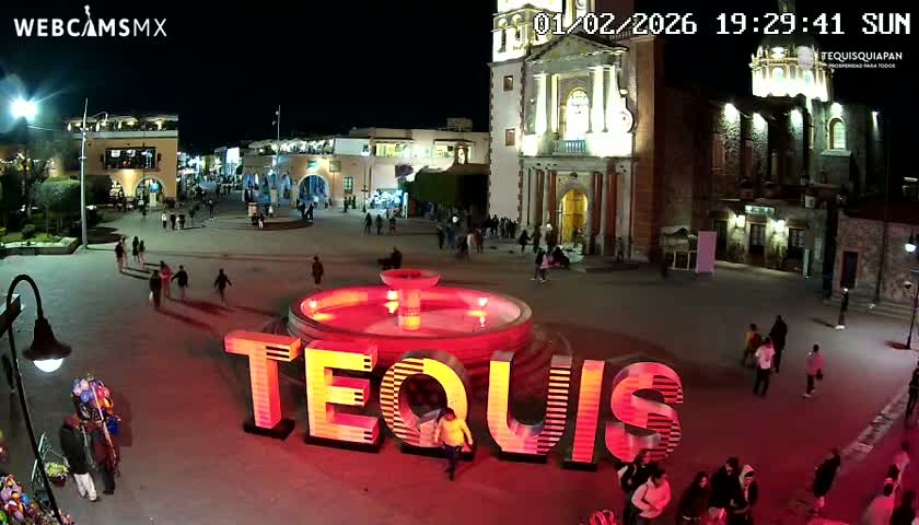 Tequisquiapan, Plaza Miguel Hidalgo & Parish St. Mary of the Assumption Live Cam - Tequisquiapan, Queretaro, Mexico