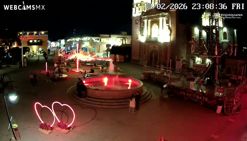 Tequisquiapan, Plaza Miguel Hidalgo & Parish St. Mary of the Assumption Live Cam - Tequisquiapan, Queretaro, Mexico