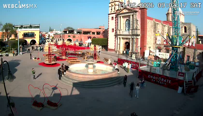 Tequisquiapan, Plaza Miguel Hidalgo & Parish St. Mary of the Assumption Live Cam - Tequisquiapan, Queretaro, Mexico