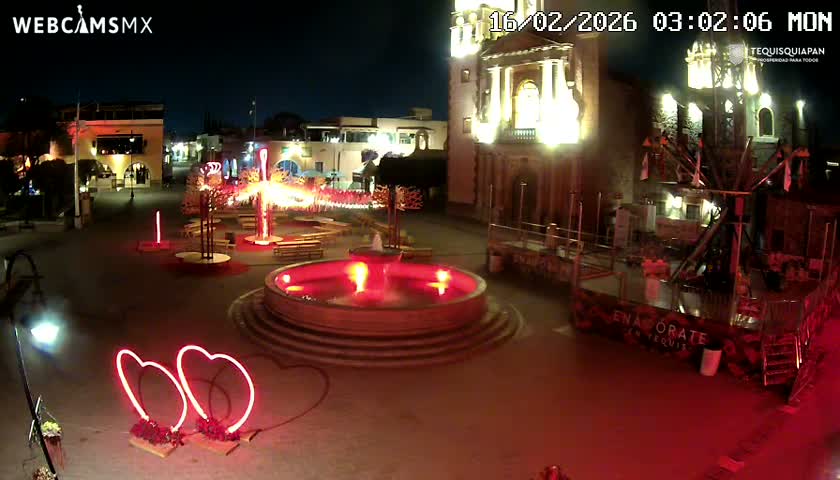 Tequisquiapan, Plaza Miguel Hidalgo & Parish St. Mary of the Assumption Live Cam - Tequisquiapan, Queretaro, Mexico