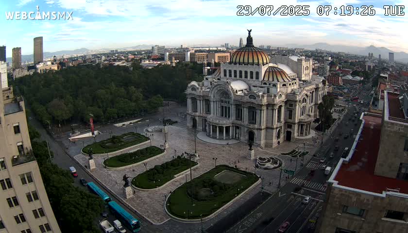 Mexio City, Palacio de Bellas Artes ( Palace of Fine Arts)  Live Cam - Cuauhtemoc, Ciudad de Mexico, Mexico