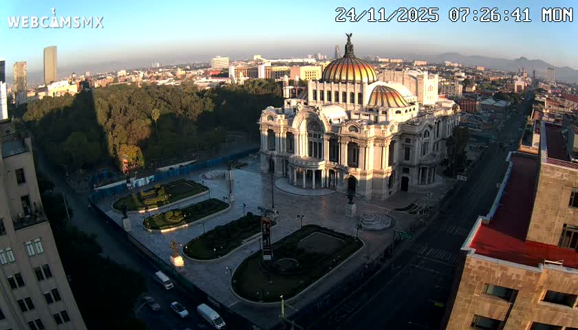 Mexio City, Palacio de Bellas Artes ( Palace of Fine Arts)  Live Cam - Cuauhtemoc, Ciudad de Mexico, Mexico