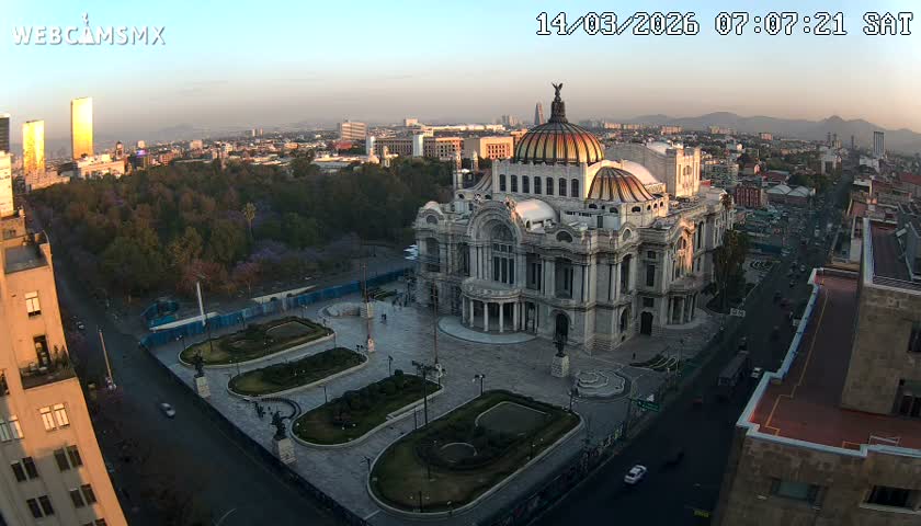 Mexio City, Palacio de Bellas Artes ( Palace of Fine Arts)  Live Cam - Cuauhtemoc, Ciudad de Mexico, Mexico