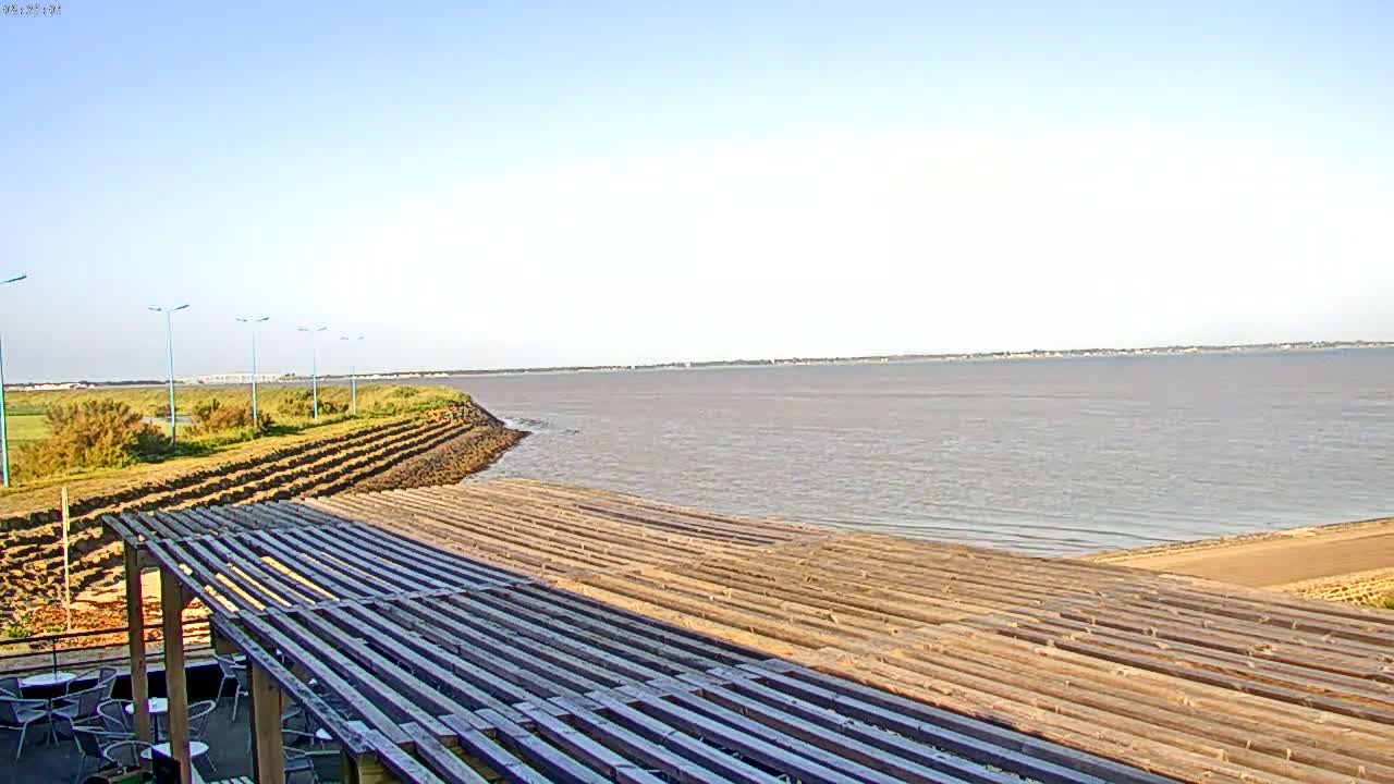 Noirmoutier - Passage du Gois Live Cam - Les Sables-d'Olonne , Vendée, Pays de la Loire, France
