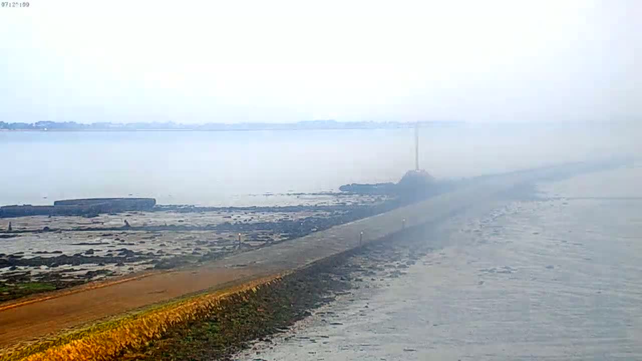Noirmoutier - Passage du Gois Live Cam - Les Sables-d'Olonne , Vendée, Pays de la Loire, France