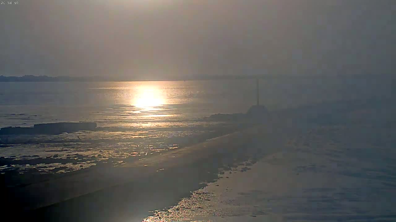 Noirmoutier - Passage du Gois Live Cam - Les Sables-d'Olonne , Vendée, Pays de la Loire, France