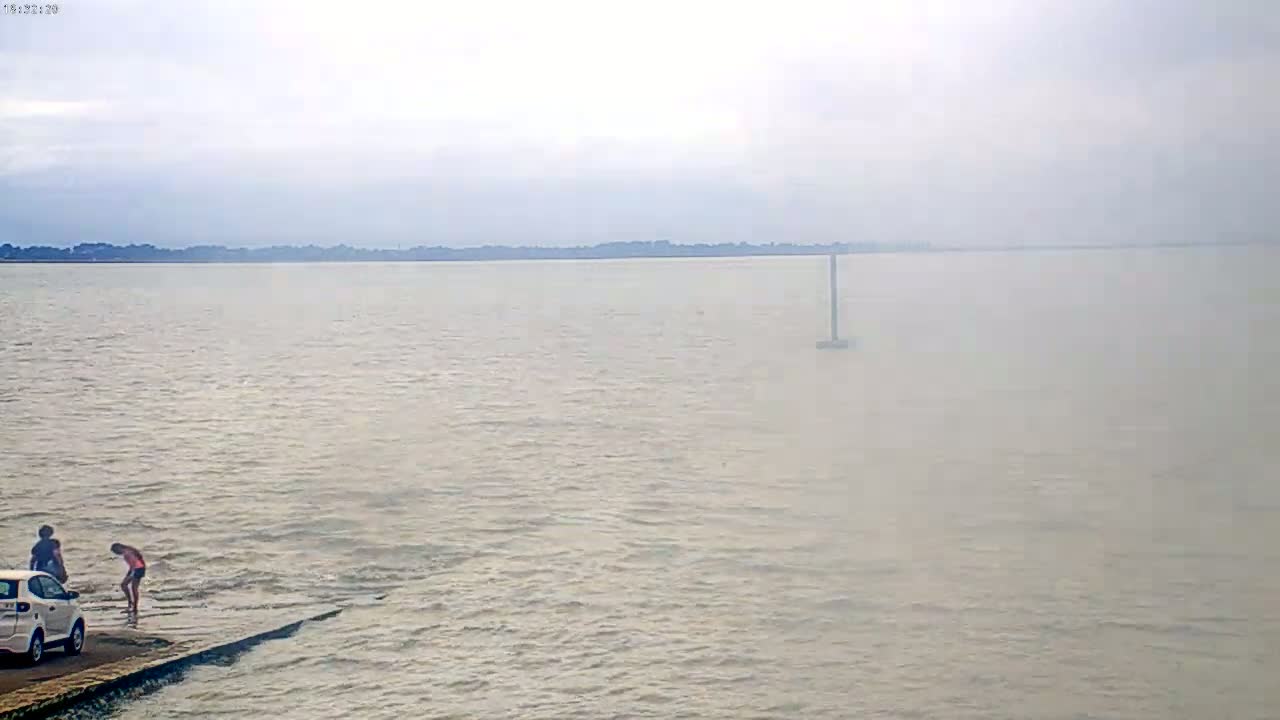 Noirmoutier - Passage du Gois Live Cam - Les Sables-d'Olonne , Vendée, Pays de la Loire, France