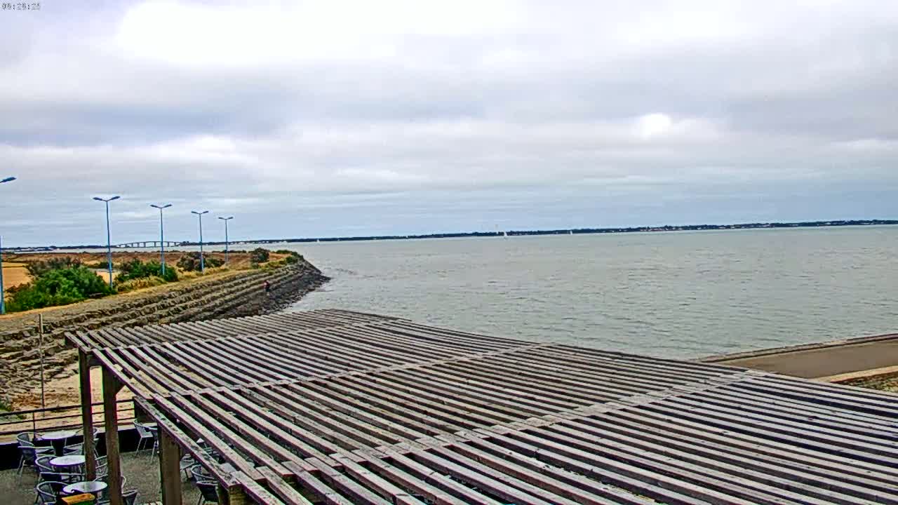 Noirmoutier - Passage du Gois Live Cam - Les Sables-d'Olonne , Vendée, Pays de la Loire, France