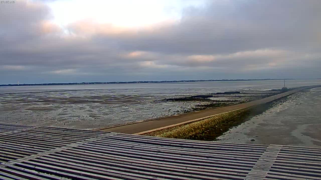 Noirmoutier - Passage du Gois Live Cam - Les Sables-d'Olonne , Vendée, Pays de la Loire, France