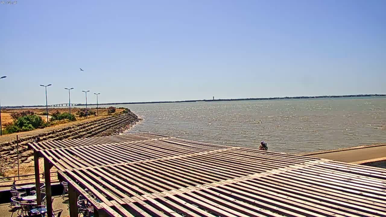 Noirmoutier - Passage du Gois Live Cam - Les Sables-d'Olonne , Vendée, Pays de la Loire, France